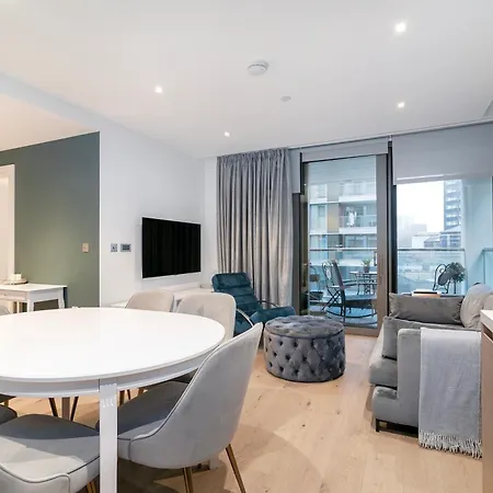 Battersea Power Station 2-Bed Flat Apartment